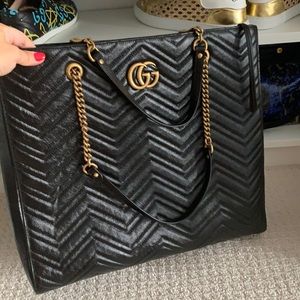 *SOLD* Gucci black Marmont large chevron leather tote